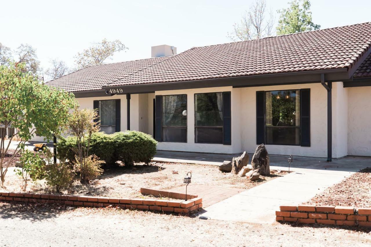 Villa Moon Ranch - A Gateway To Yosemite Mariposa Exterior foto